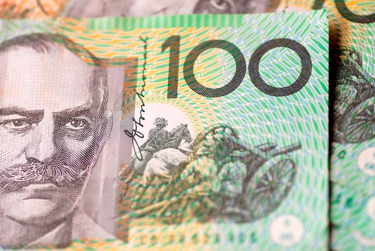 Australian Dollar edges lower amid a steady US Dollar, awaits US PCE
